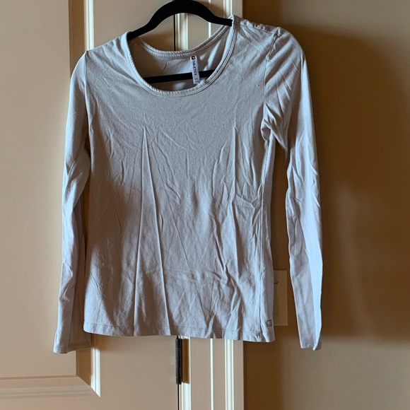 Fabletics Workout Shirt - Picture 1 of 2